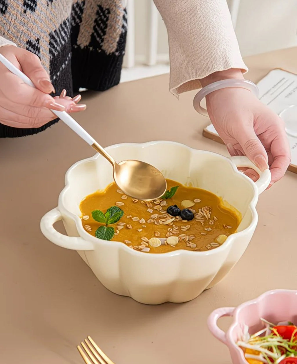 Bloom Bowl Ceramic Set - 4 Mixed Pastel Colors