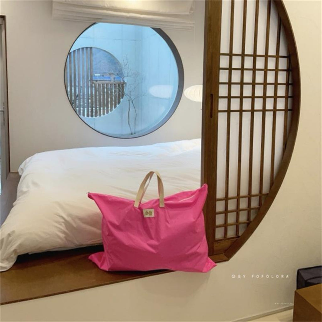 Meet the GlowMotion Travel Tote