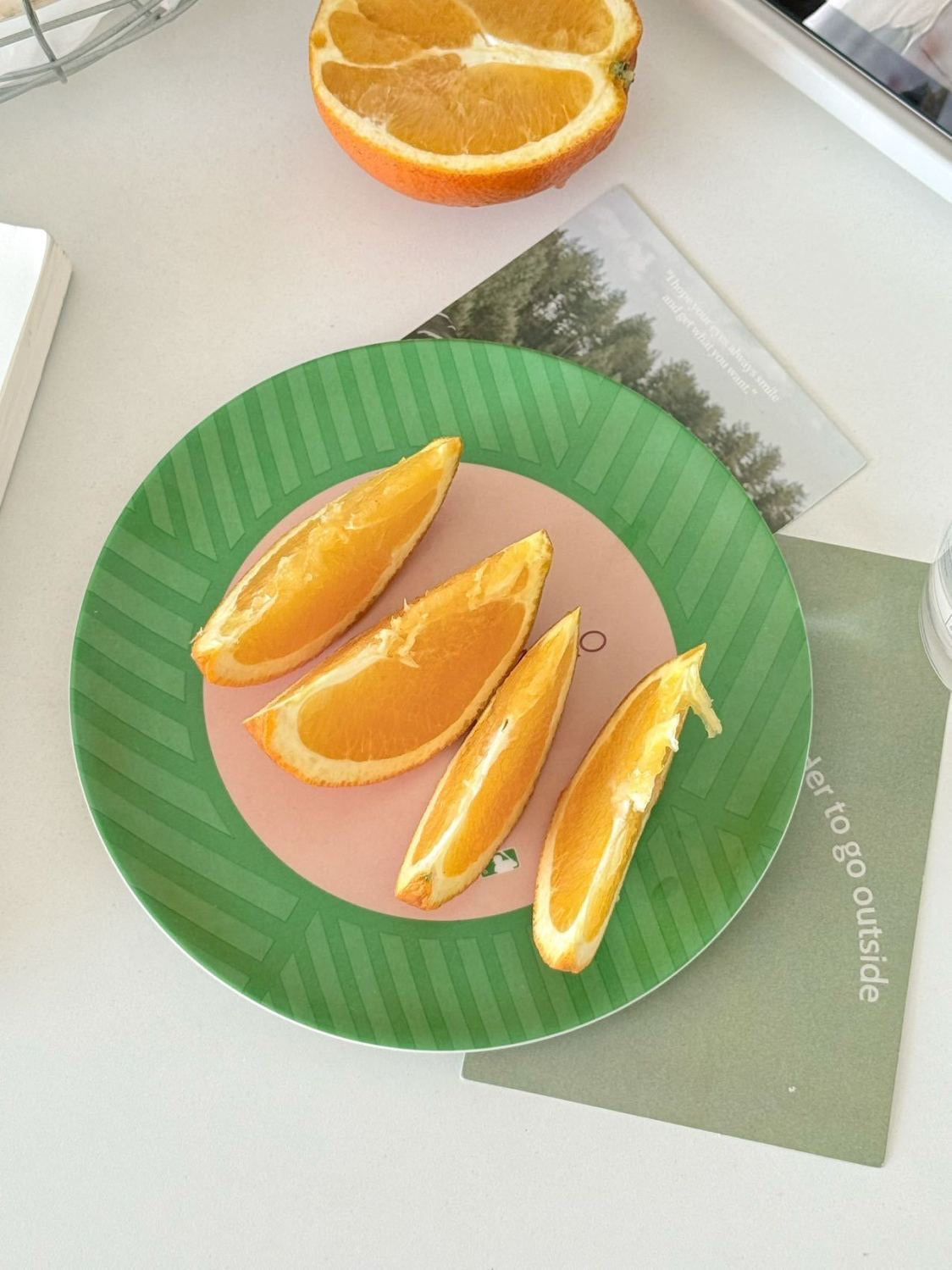 Glowli Art Plate Collection – GreatEst Day Edition