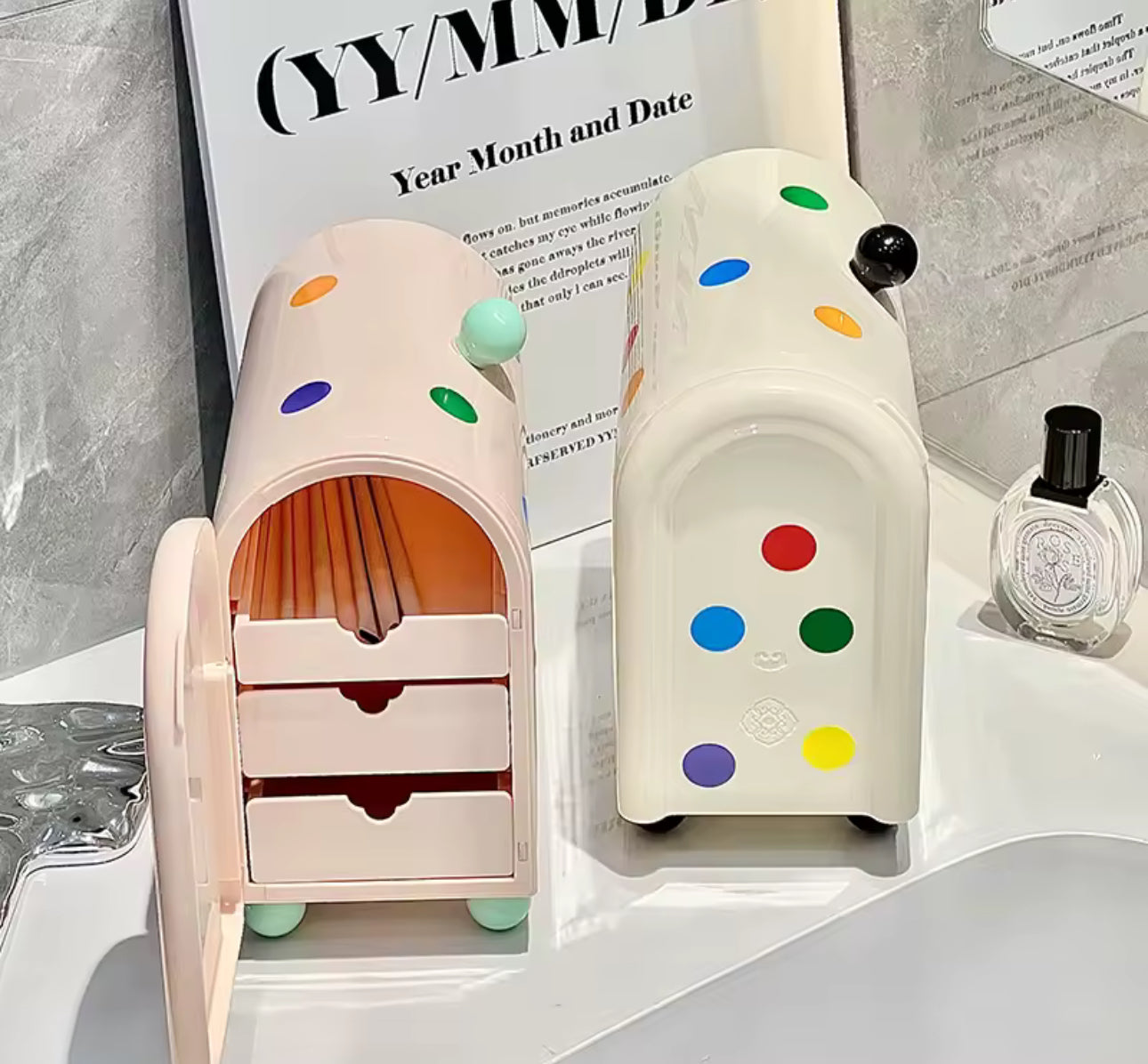 Glowli™ Polka Dot Organizer Box