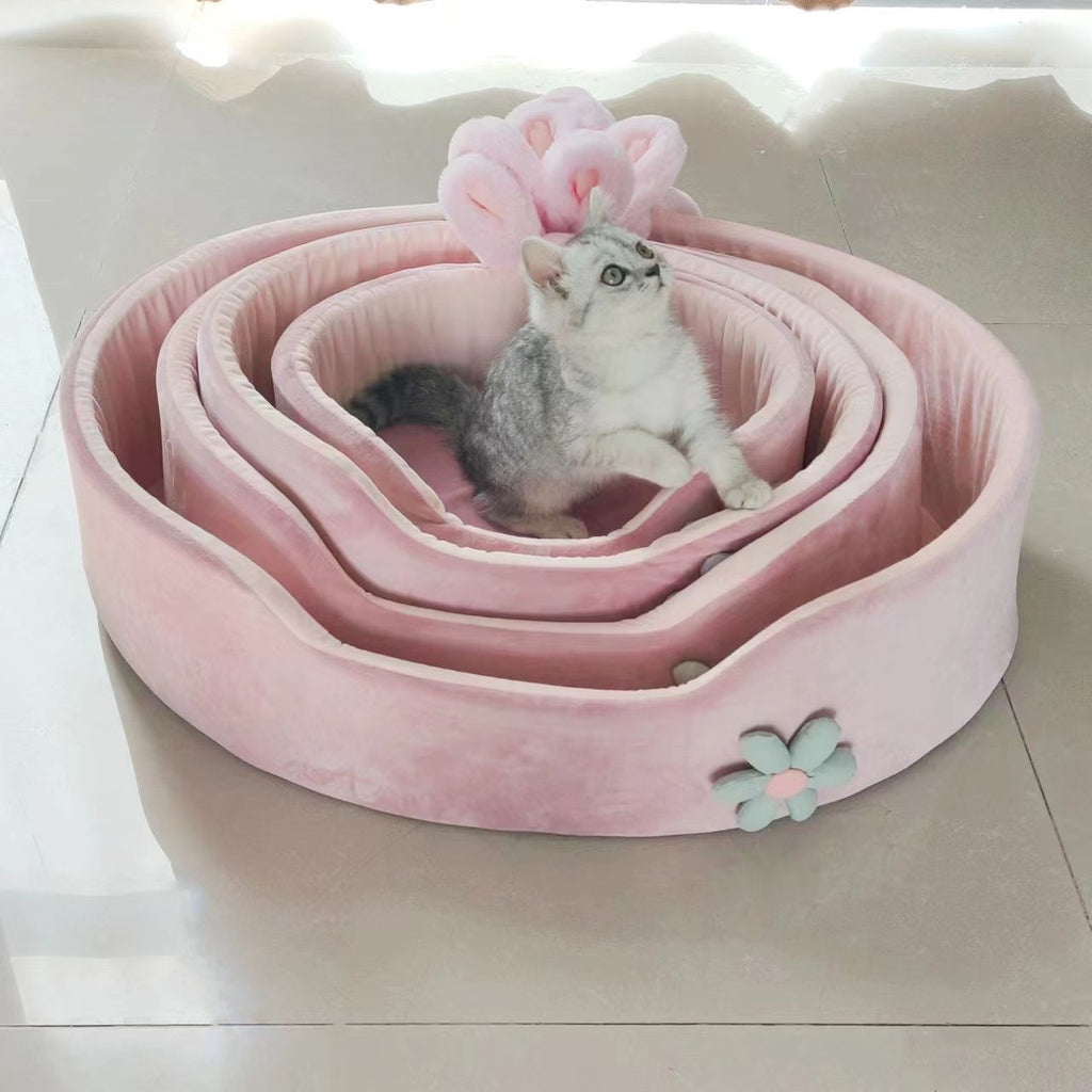 Glowli Pets™ Deep Sleep Nest.