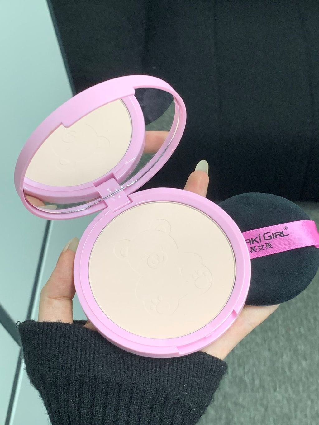 Khaki Girl™ Teddy Compact Powder - Soft Matte Finish