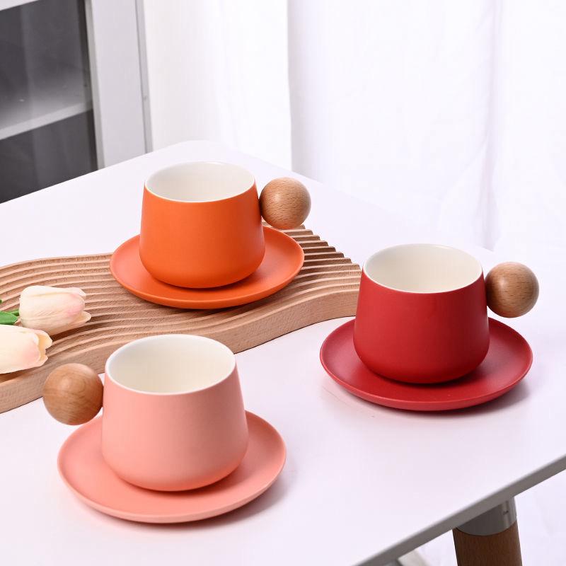 ✨ Glowli™ Nordic Wooden Handle Cup Set