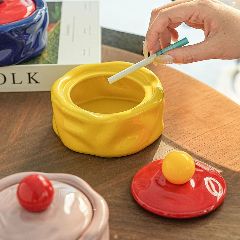 Glowli Swirl Pot – Retro Ceramic Jar